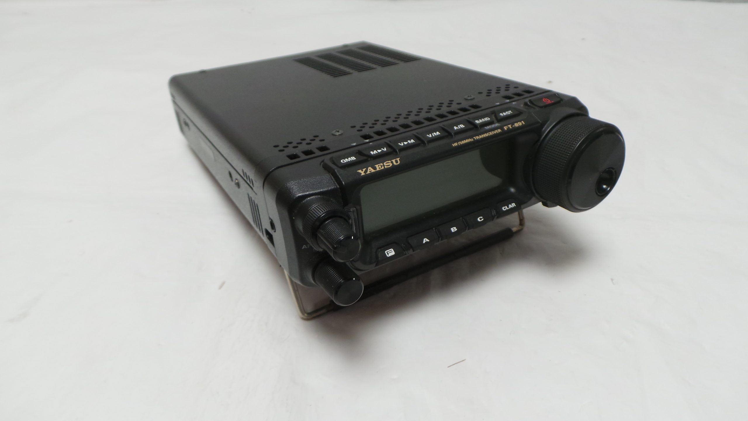 Yaesu FT-891 Left 31