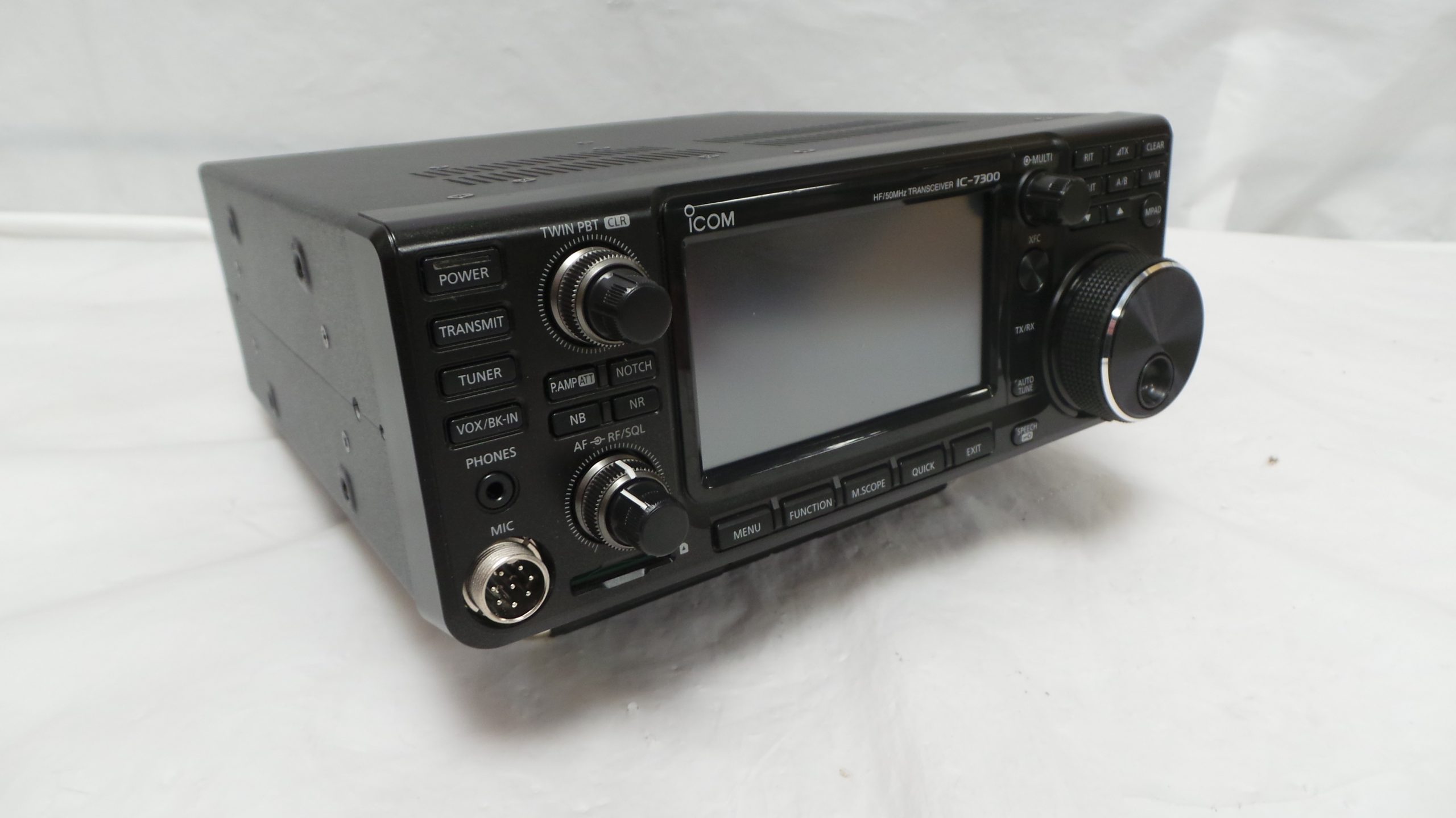 Icom IC-7300 HF Transceiver USED | Two Years LAMCO Select Warranty