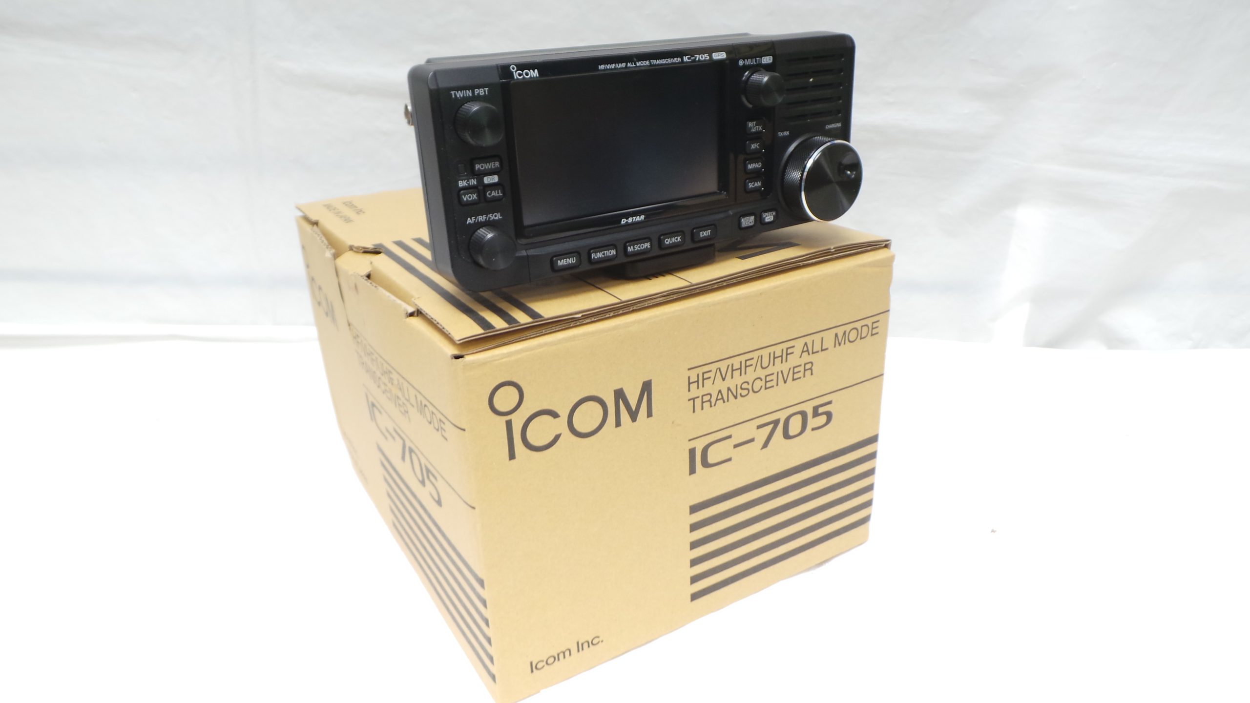 Icom IC-705 USED HF/VHF/UHF/ Transceiver | Two Years LAMCO Select Warranty