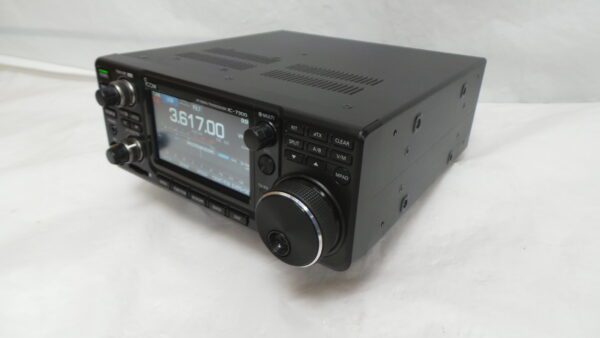 Icom IC-7300 HF/50/70Mhz USED | Two Years LAMCO Select Warranty - Image 2