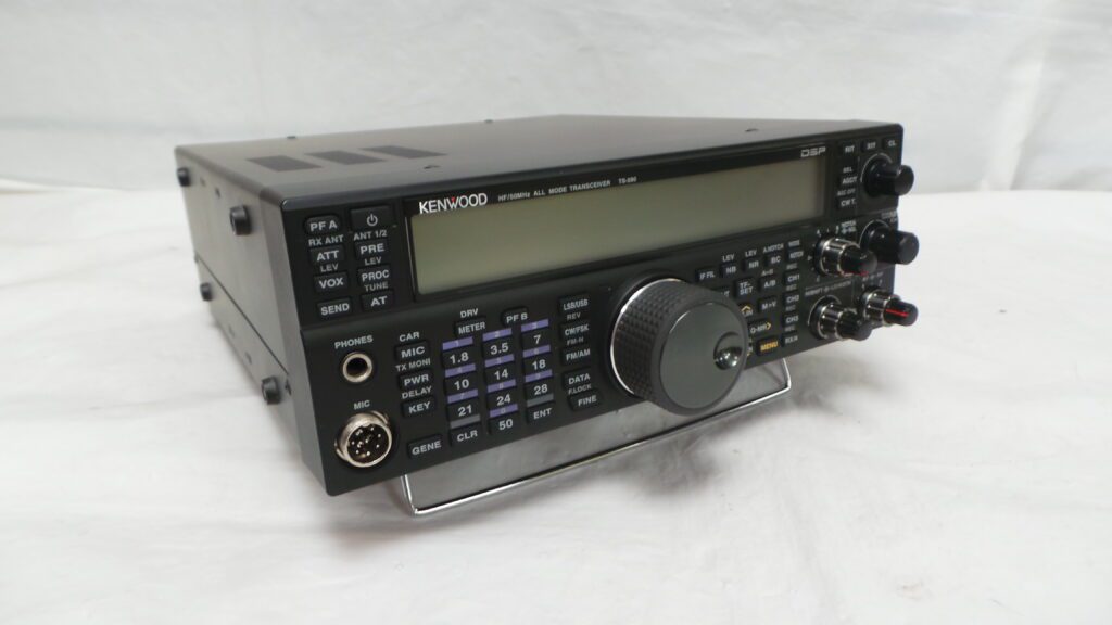 Kenwood TS-590s USED
