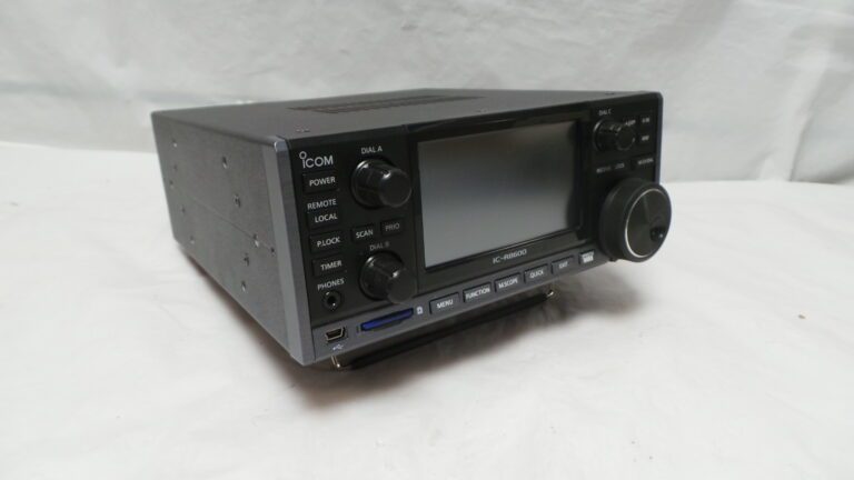 Icom IC-R8600 Scanning Receiver USED | 2 Years LAMCO Select Warranty