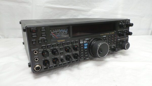 Yaesu FT-2000 USED | 90 Days Warranty