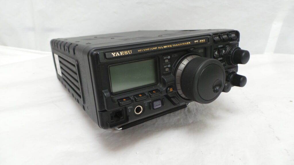 Yaesu FT-897D USED | 90 Days Warranty