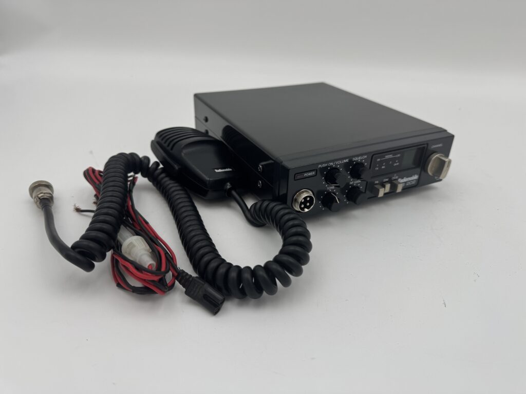 Radiomobile CB202 Junksale Clearance '112'