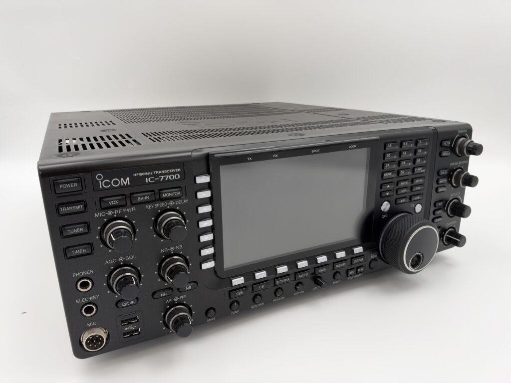 Icom IC-7700 USED 90 Days Warranty